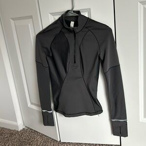 Lululemon Athletica Two Toned Ribbed Running Half Zip